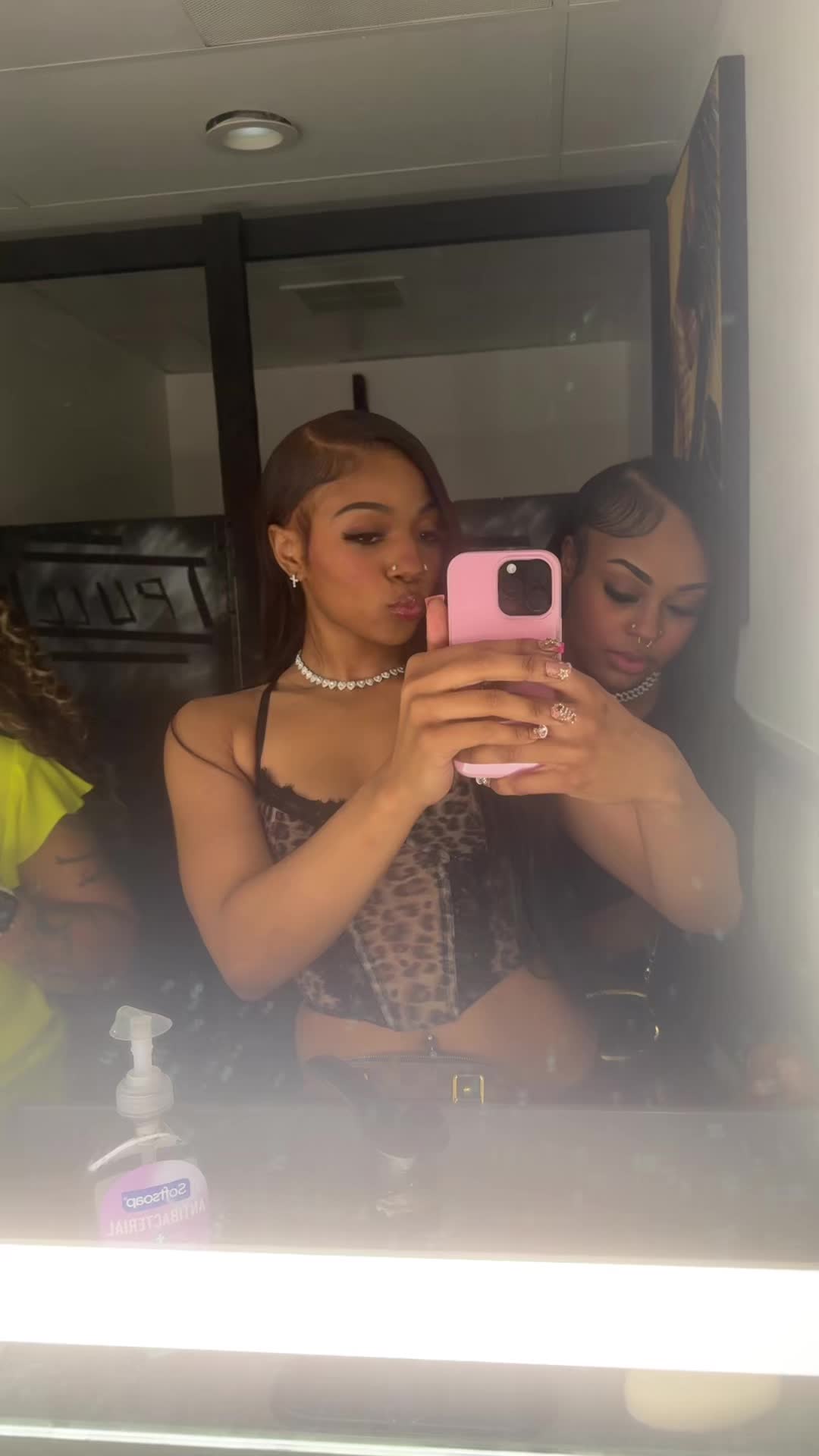 @wana💋