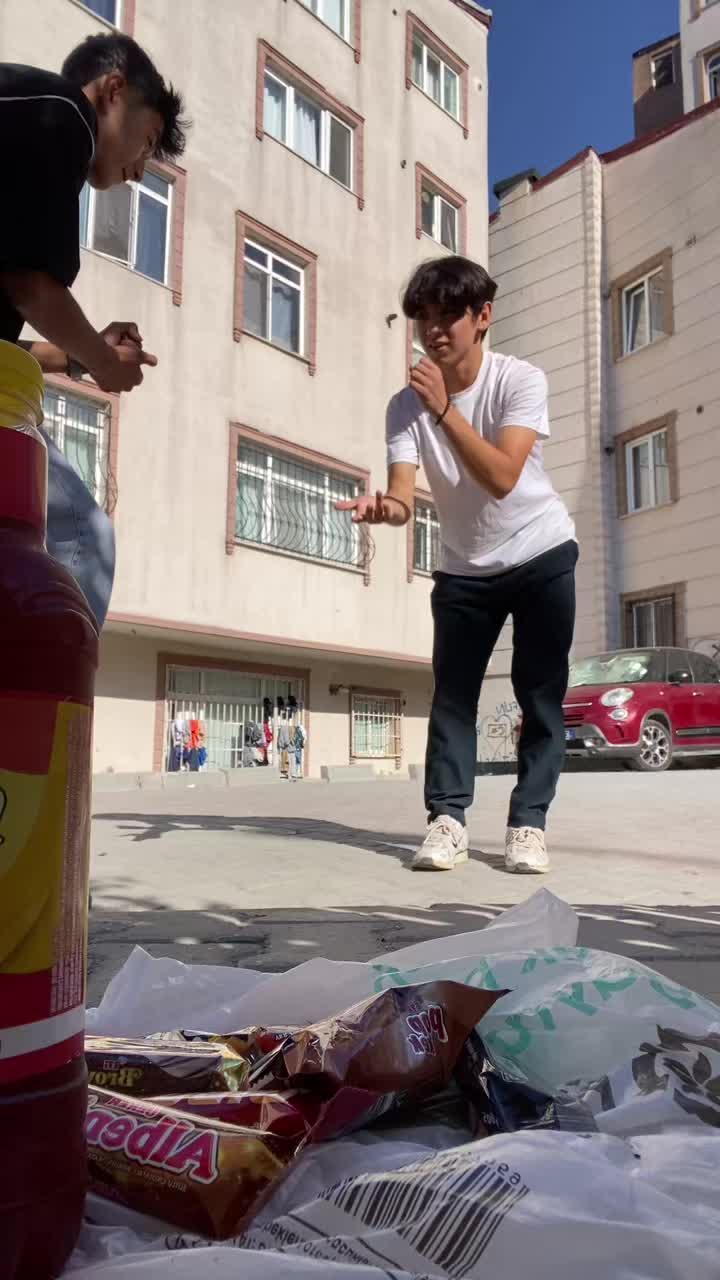 @Gamzeli kek 🎂