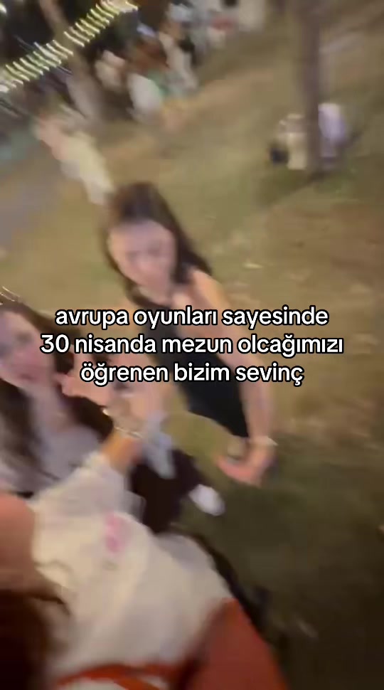 @sıla🦦