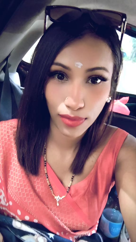 @๐ฆโ Poorni ๐ ๐ค