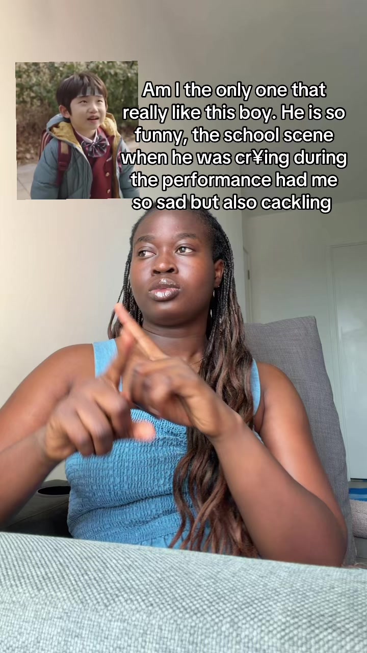 @Ayoereview