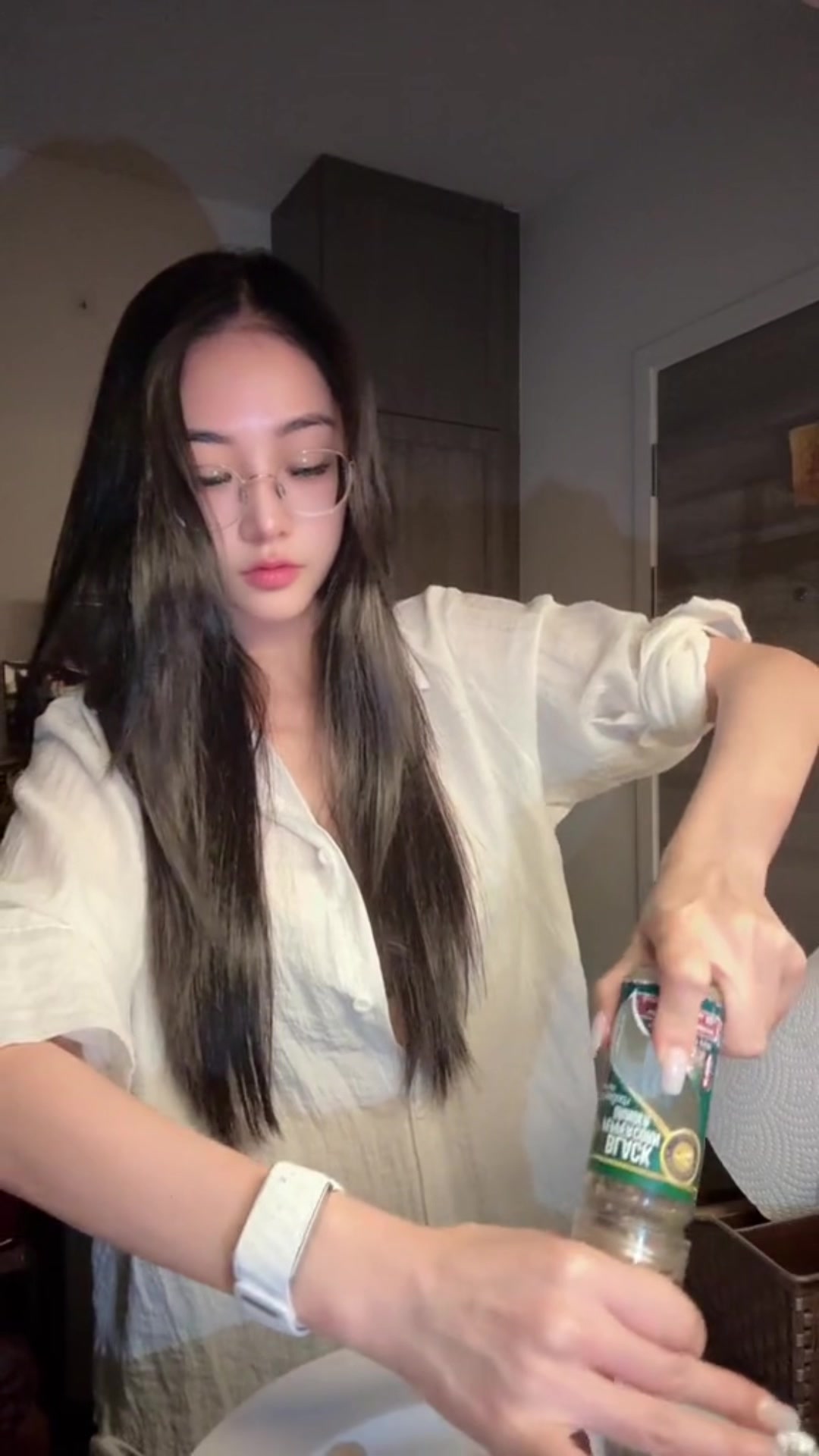 @n.kyn