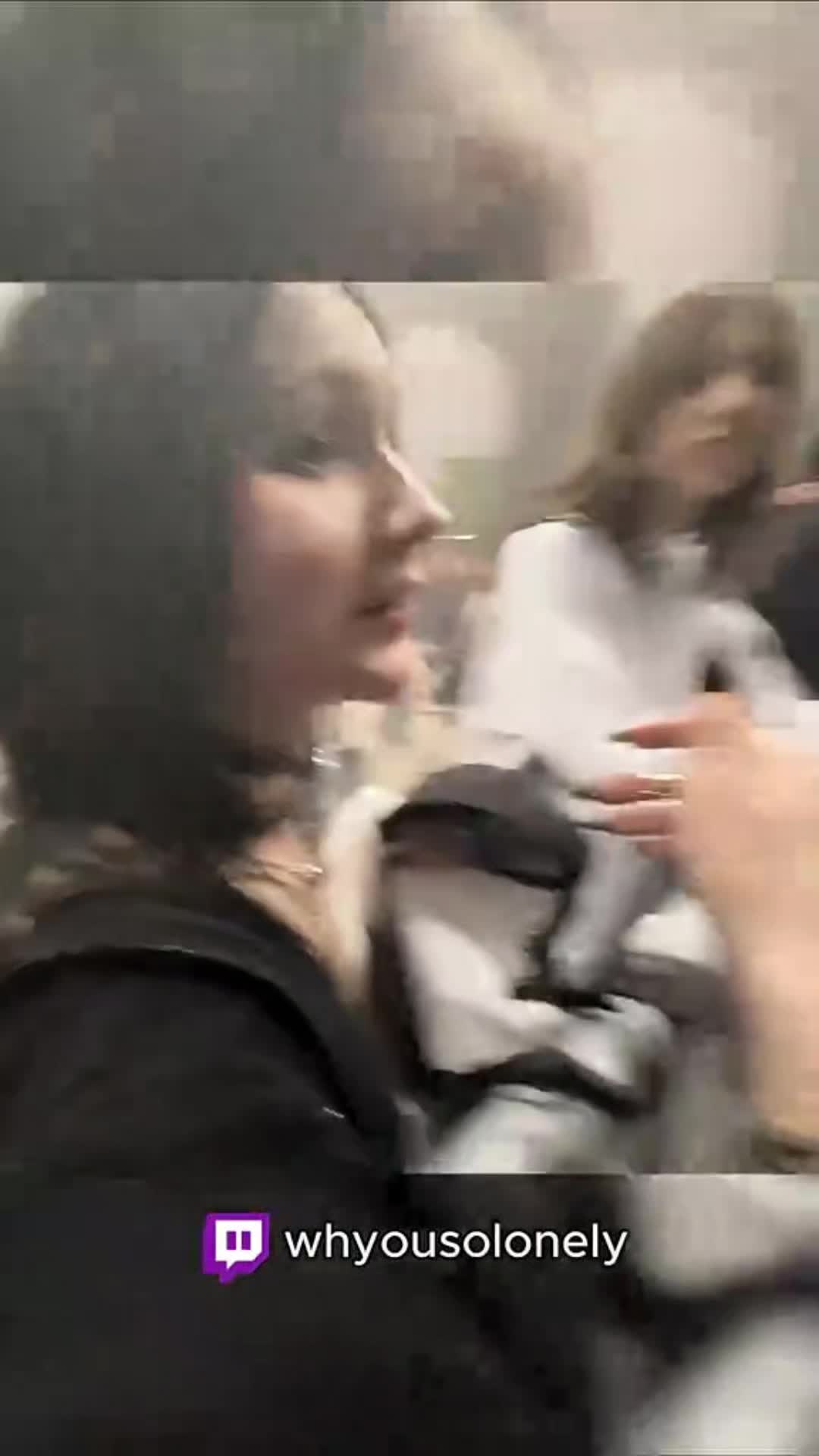 @ебутся