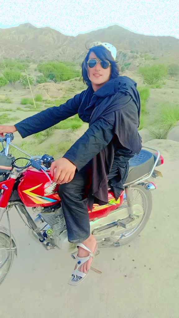 @junaid khan302