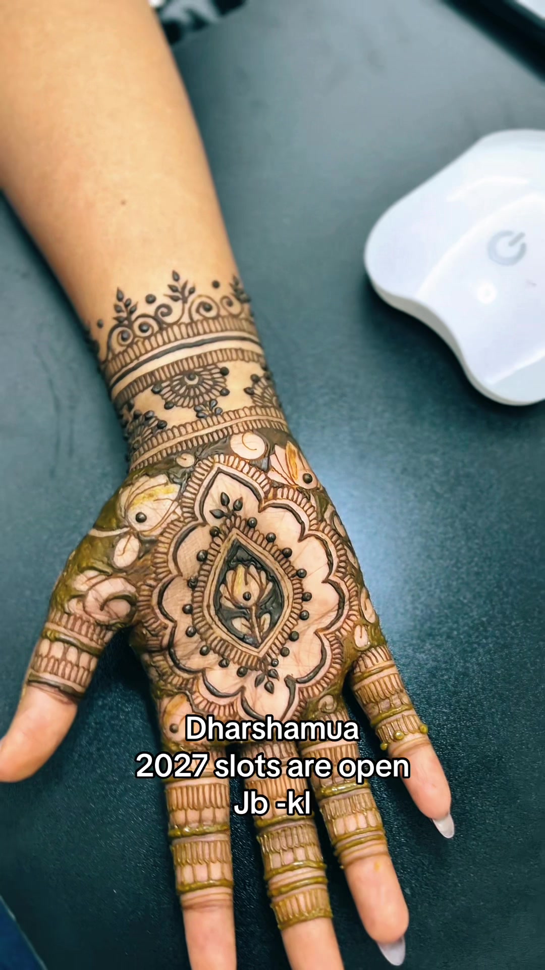 @Dharsha henna jb