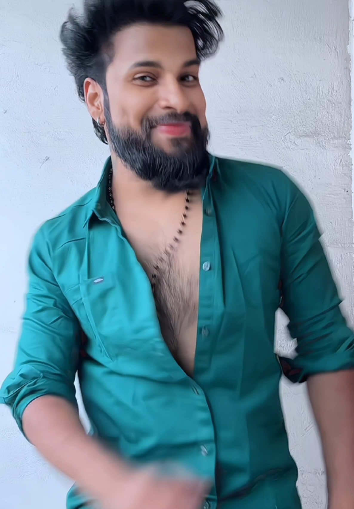 @Dhilak