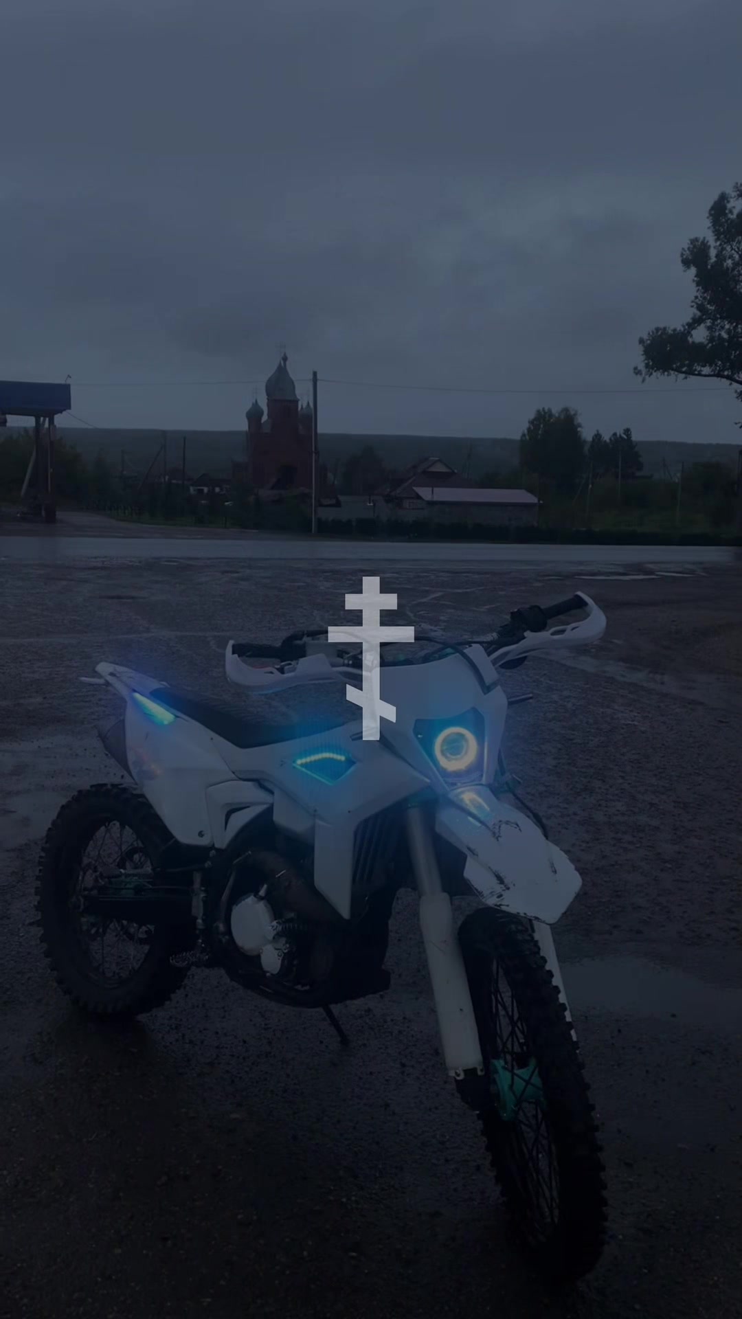 @AVANTIS TMT-TheMotoTeam