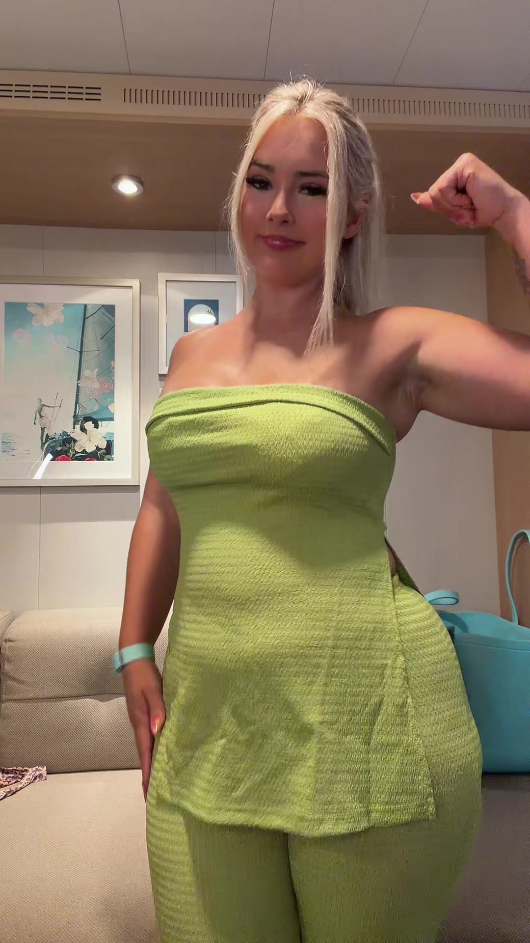 @yourfavemom25