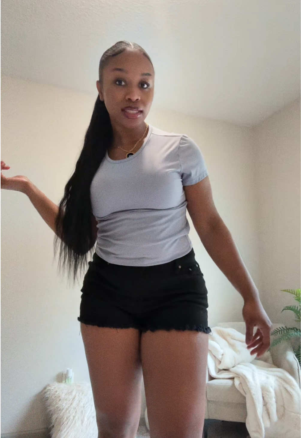 @aqualynnoir