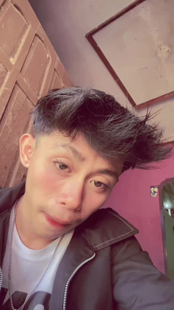 @๐๐ฅ๐ฅ ๐ฌ๐ฅ๐จ๐ฐ๐ฐ๐ฐ_