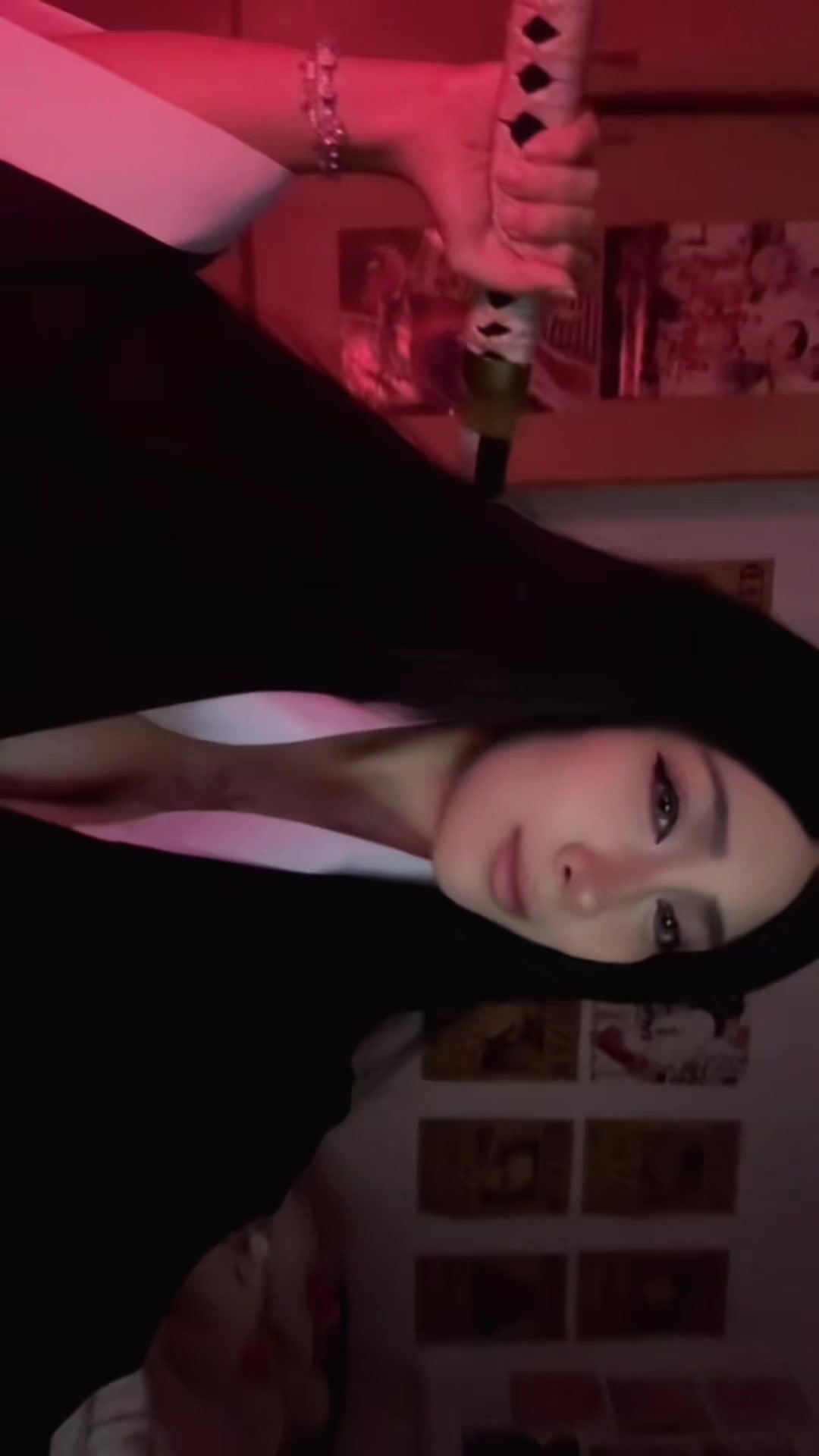 @IZZA🪽メ𝟶