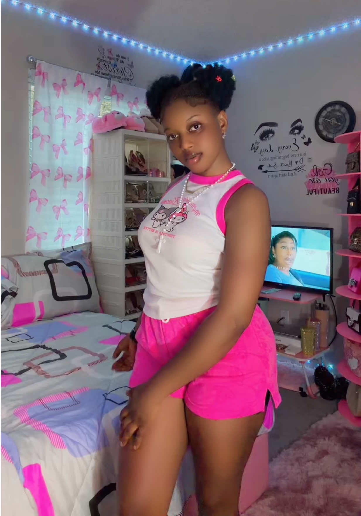 @Future_Queen👸🦋🌺