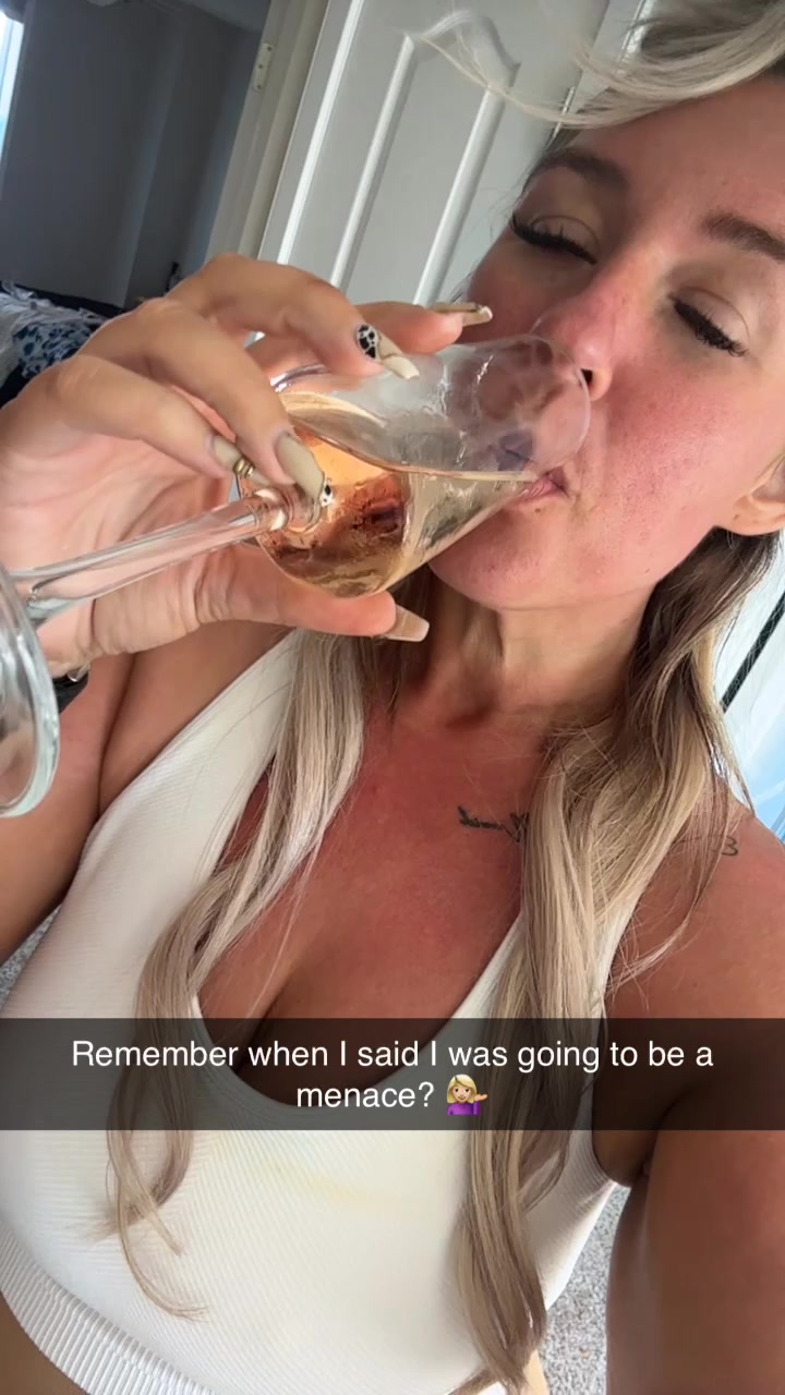 @Blonde Menace 🇨🇦