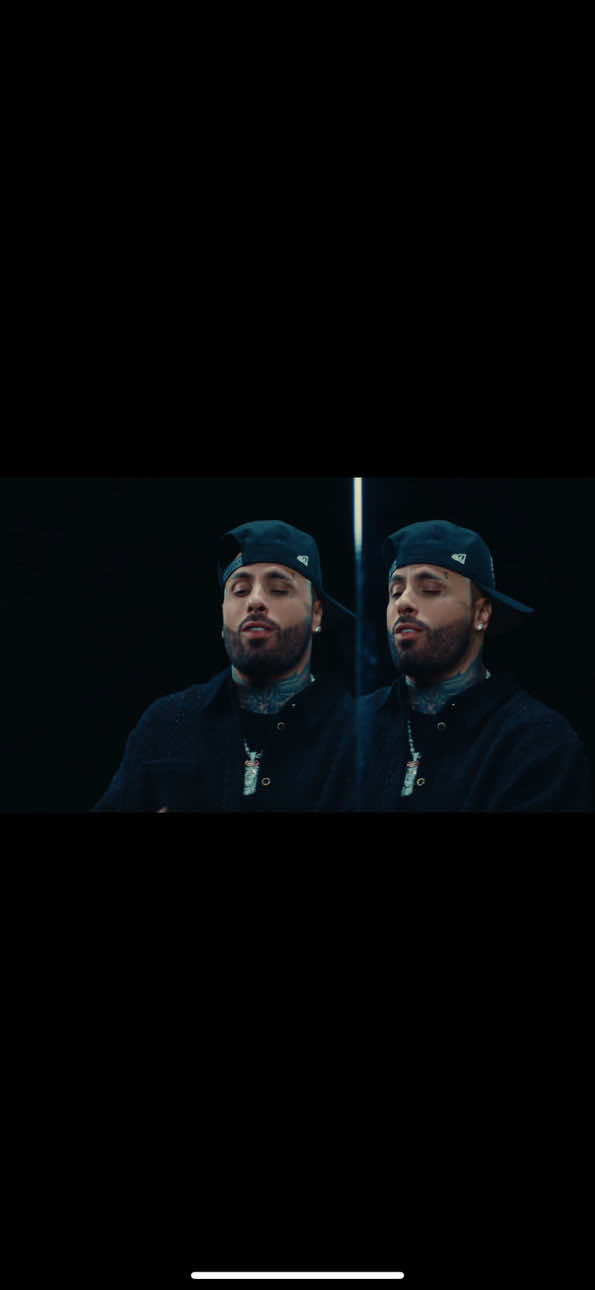 @Latin X Lyrics 🎶