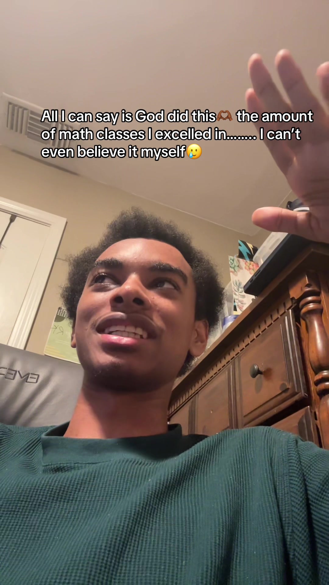 @🗿