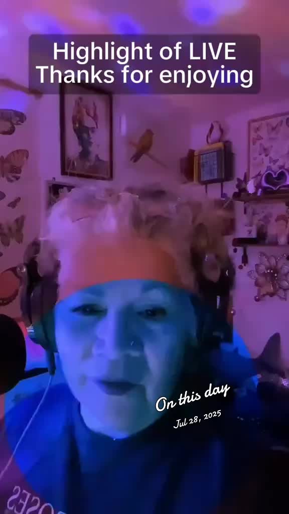 @GenXButterfly🦋