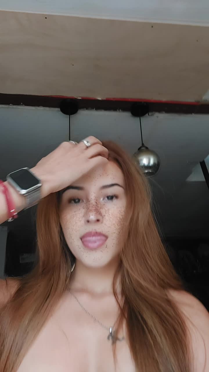 @𝙺𝚎𝚕𝚕𝚢🪼