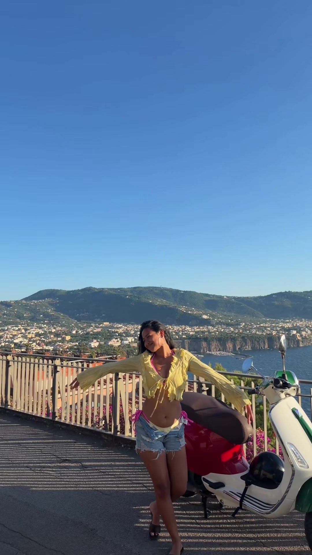 @Monicamaharjan