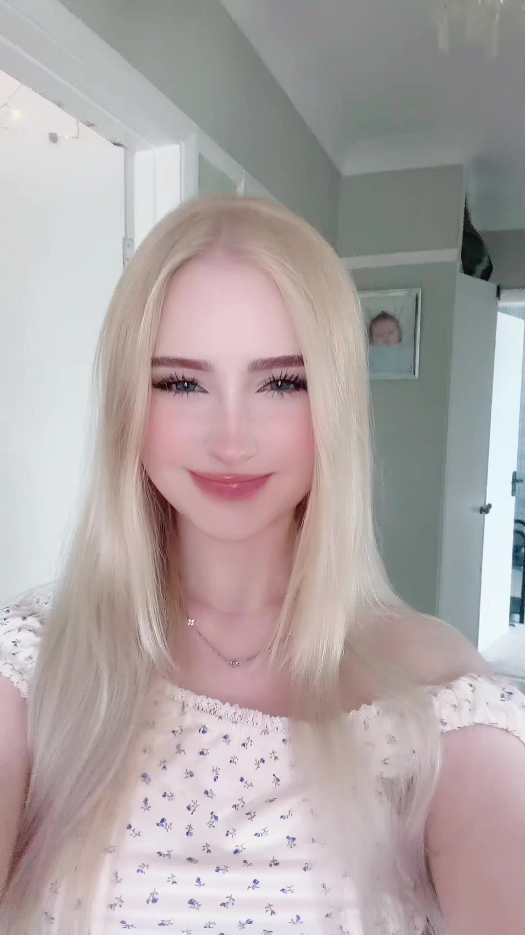 @Annabel Hughes 🦢🤍(mgmtbex)