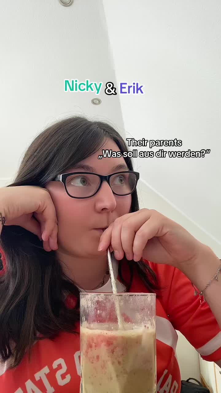 @Sandra 🦊