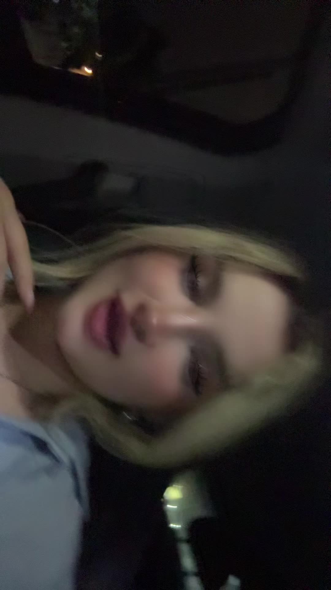 @Anahitaque