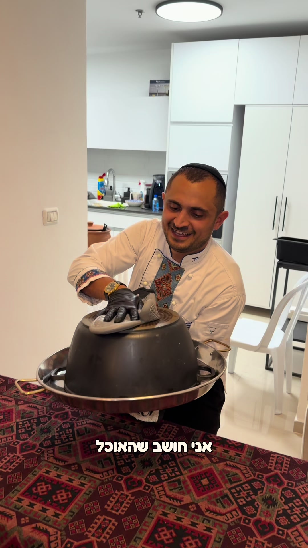@צחי אוכל את ישראל 🇮🇱