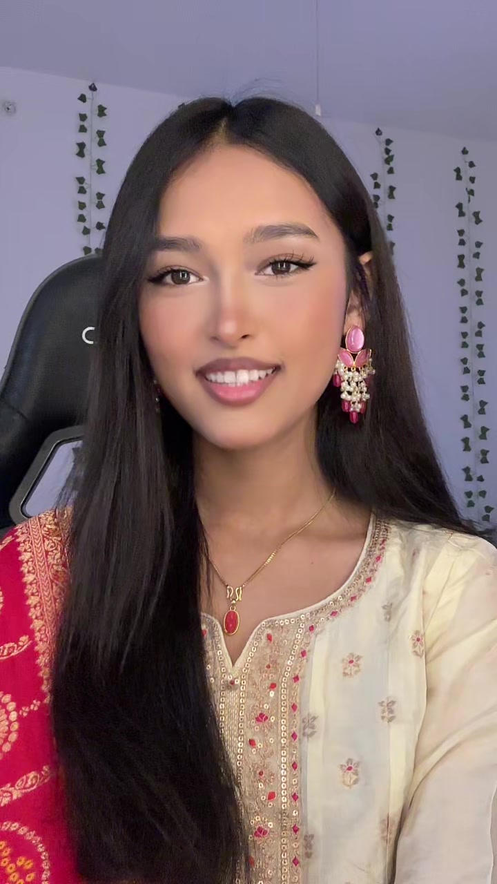 @Aarushi Shah❤️