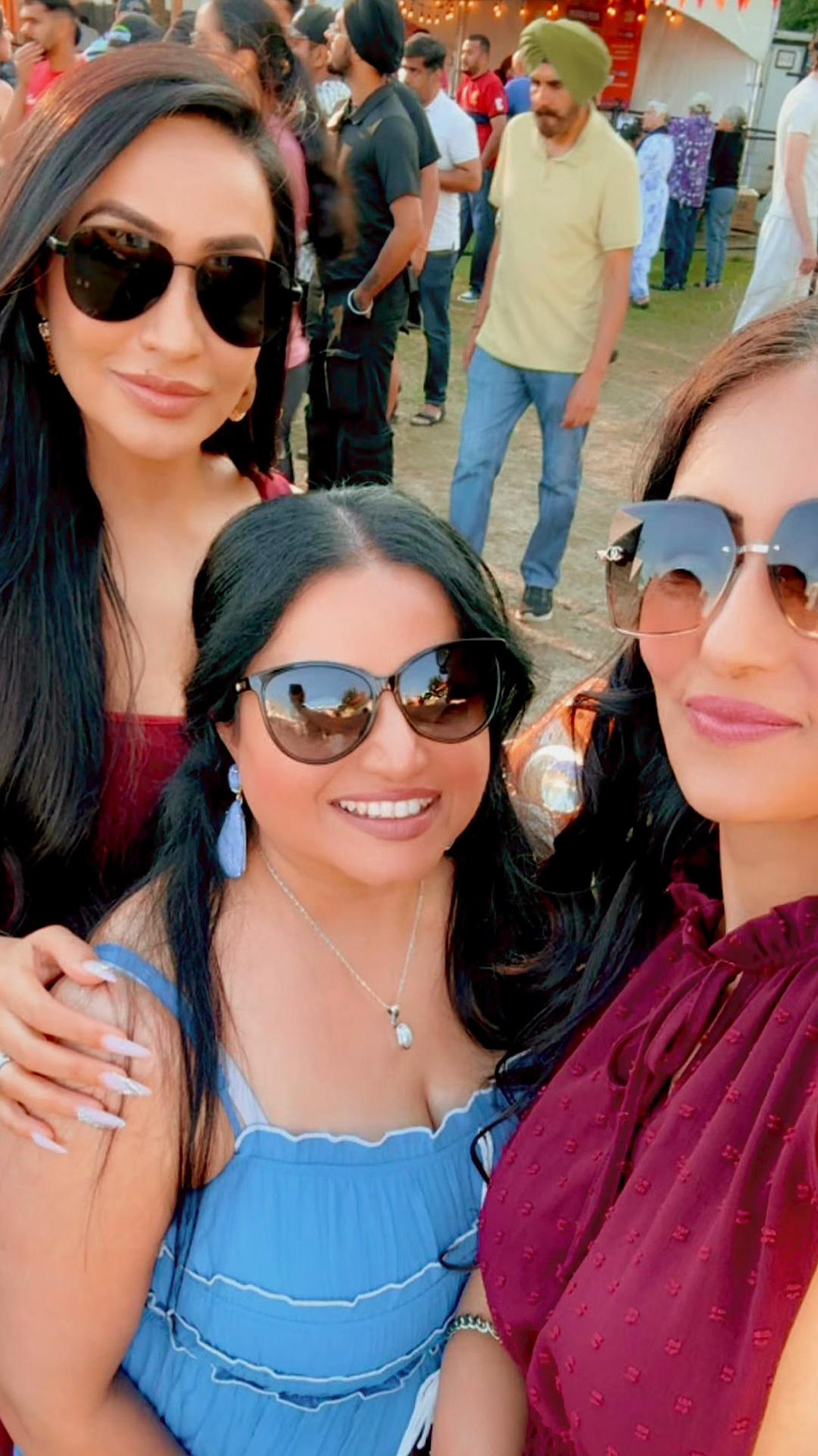 @Navneet Seikhon