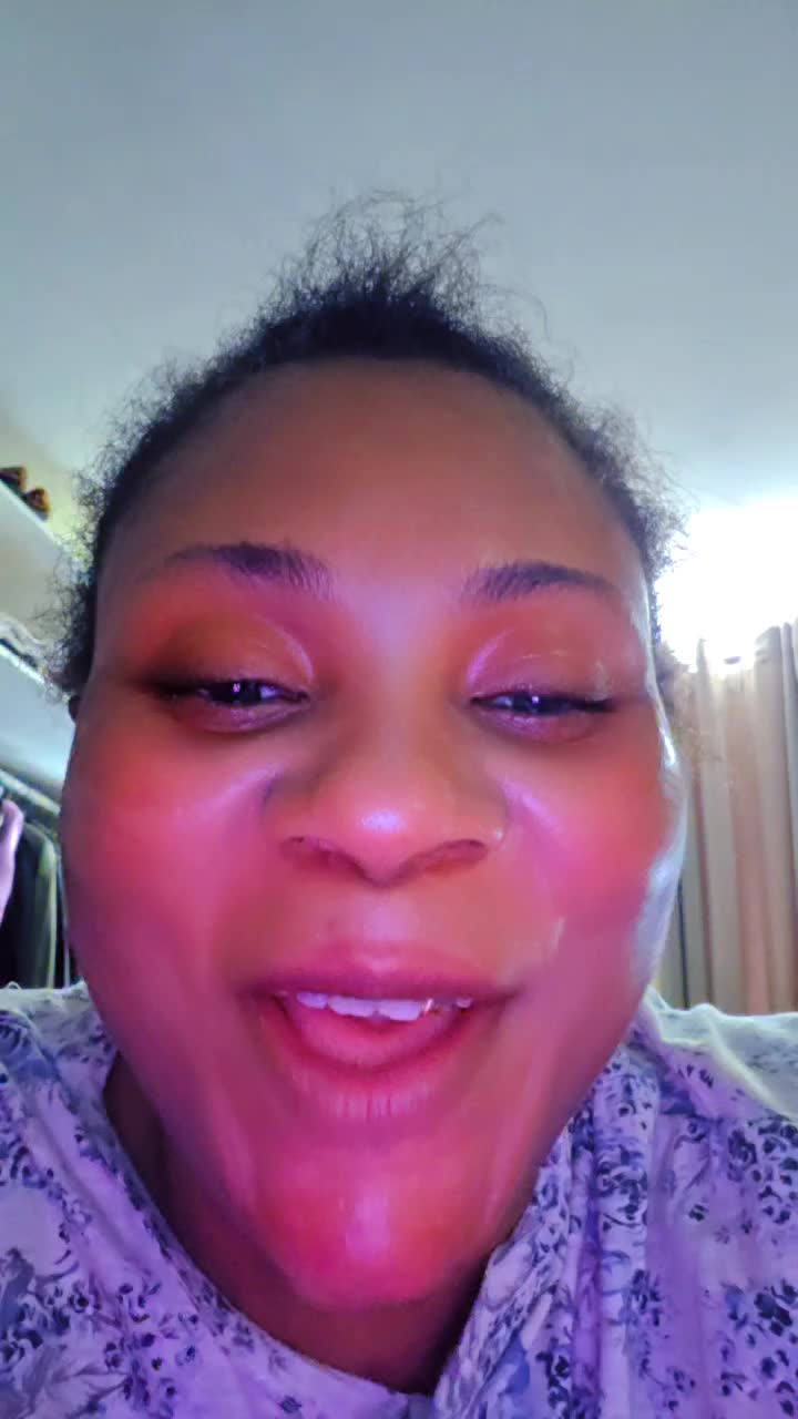 @mama_laylay