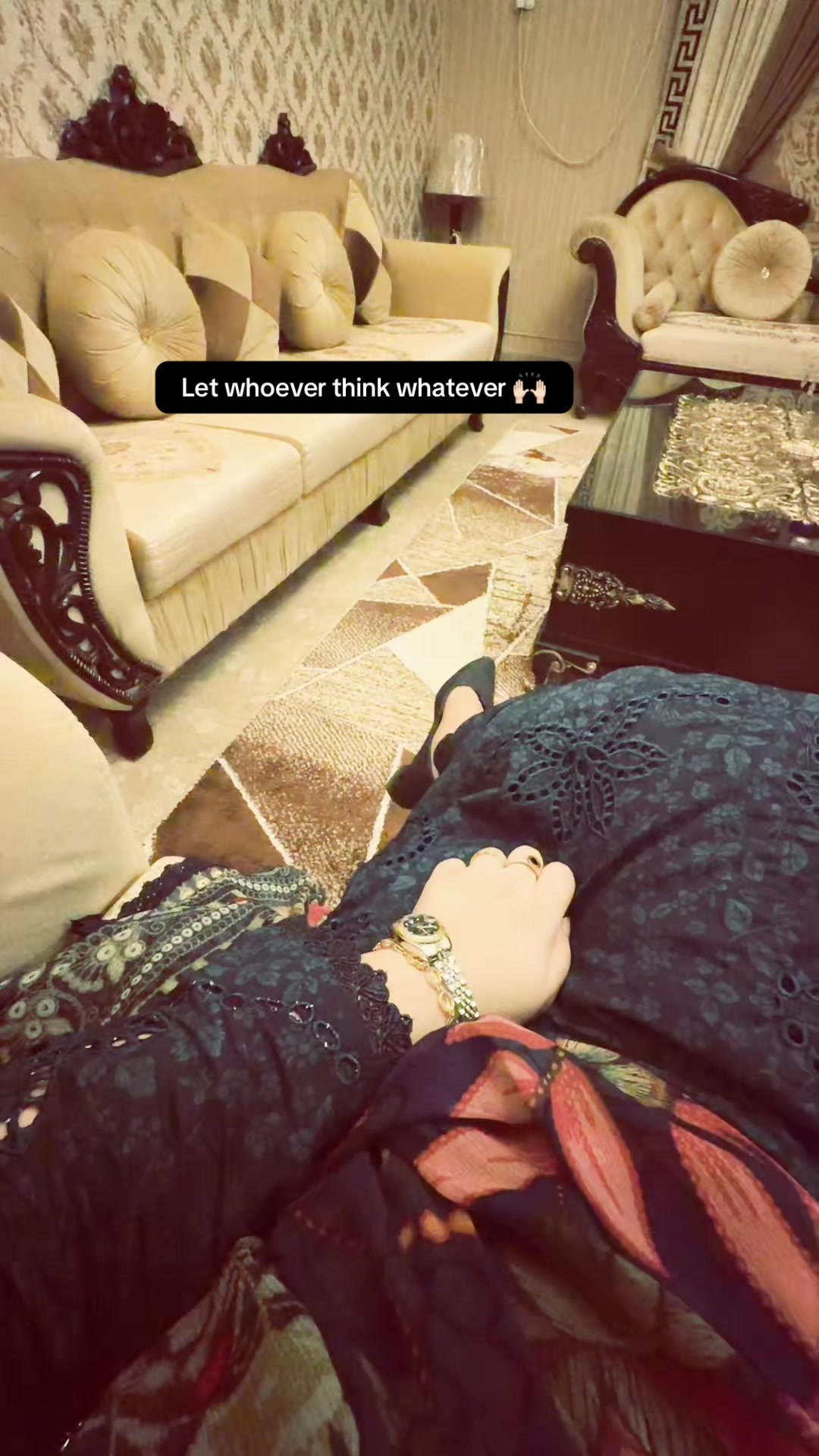 @Aniee👀🕊️