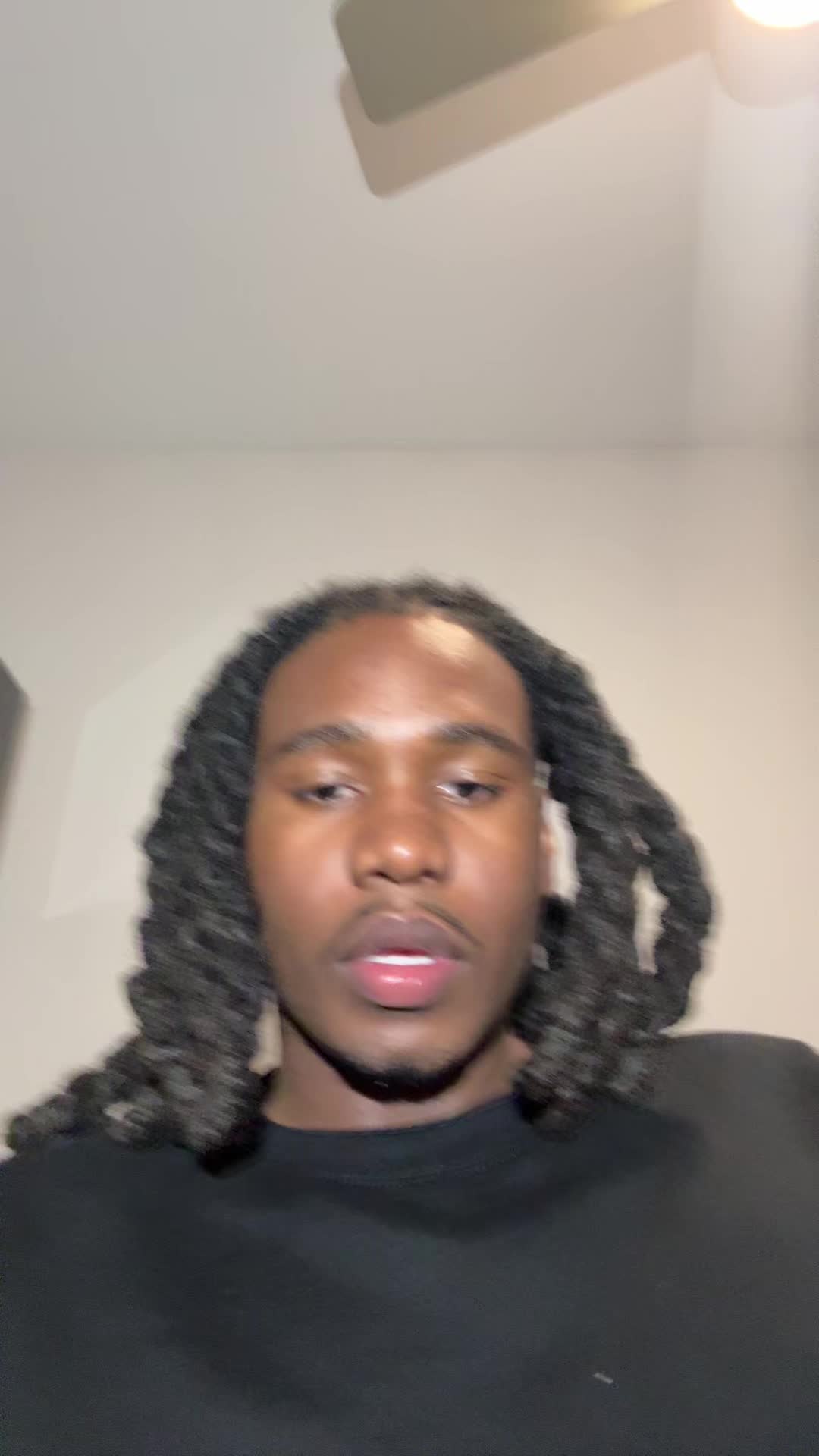 @latarian