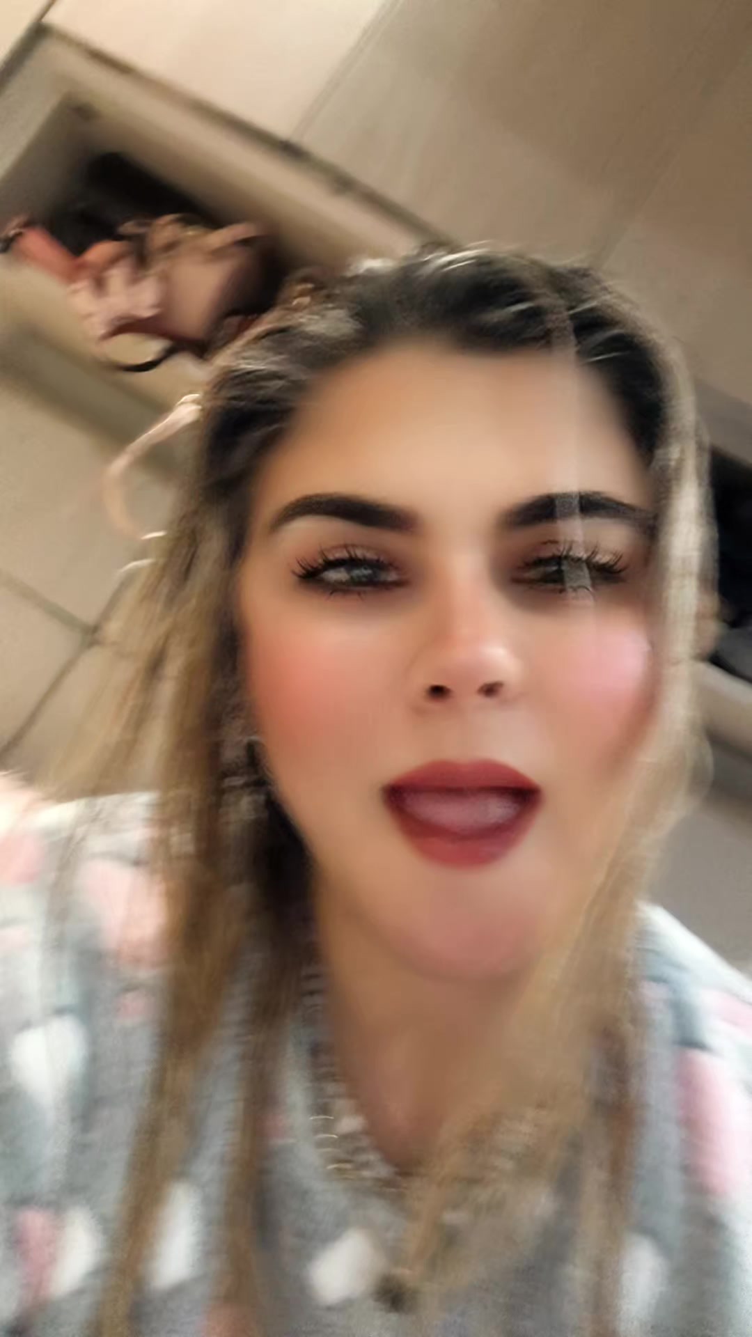 @Claudia Abusada