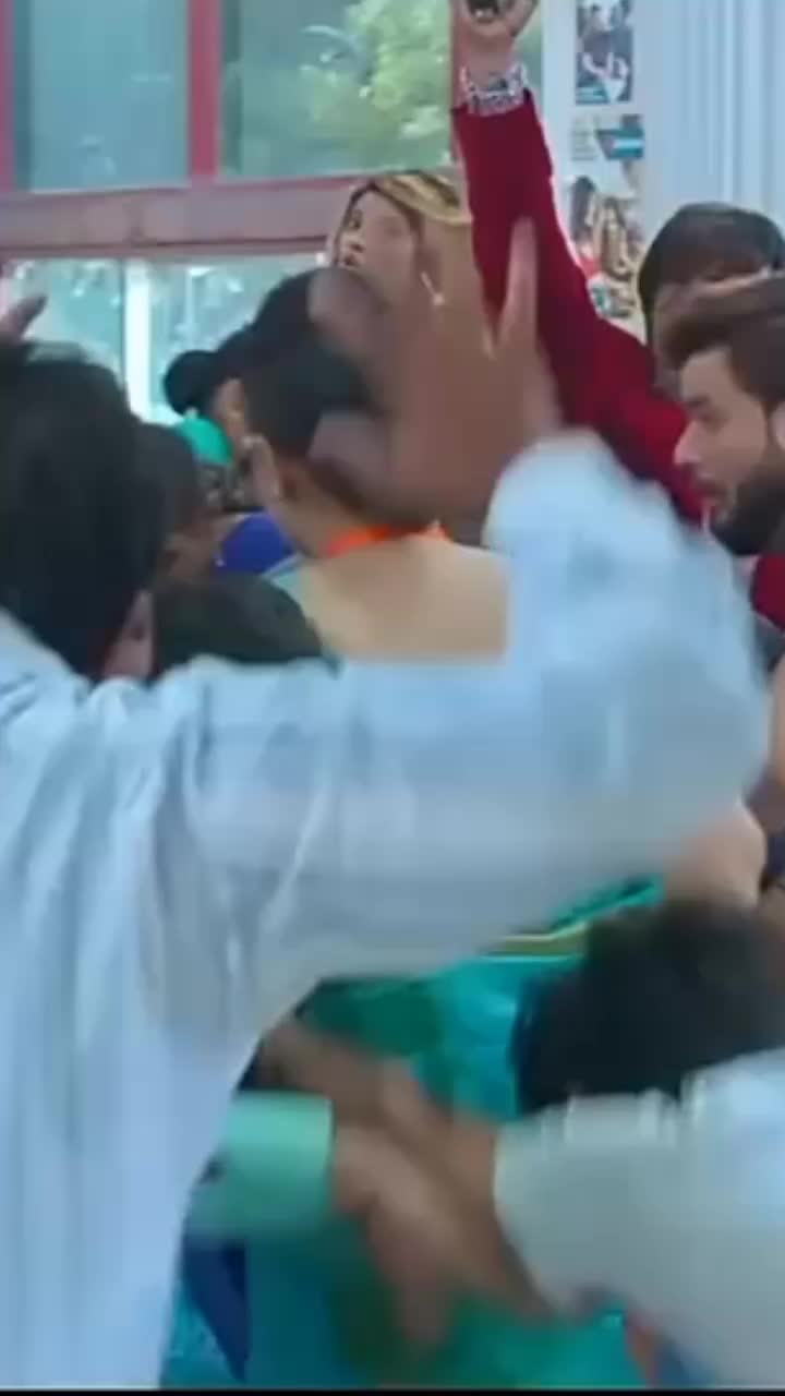 @BAST.COMADY.VIDEO