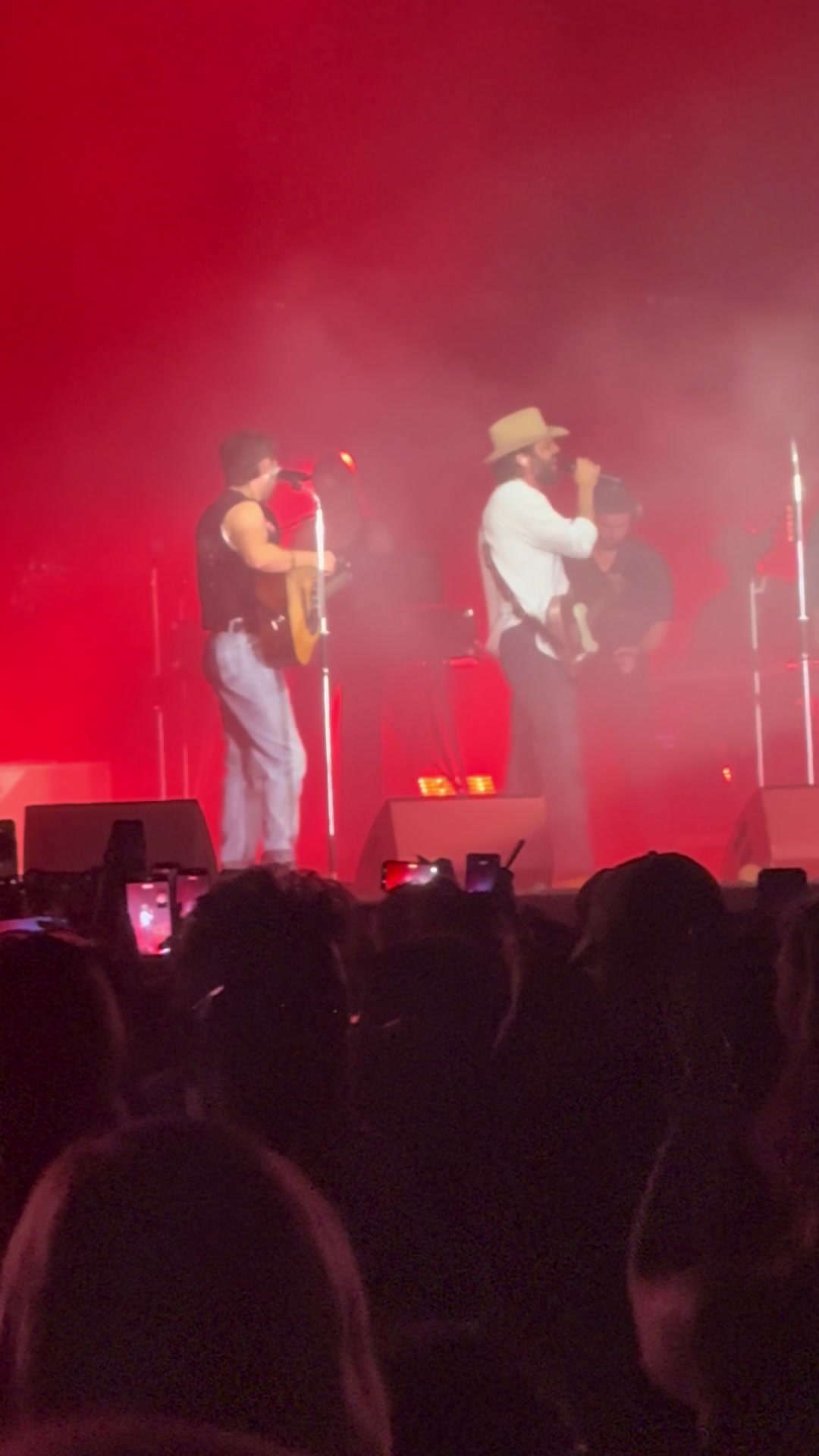 @Q u e e n &bull; B e e x 0 🐝✨👑