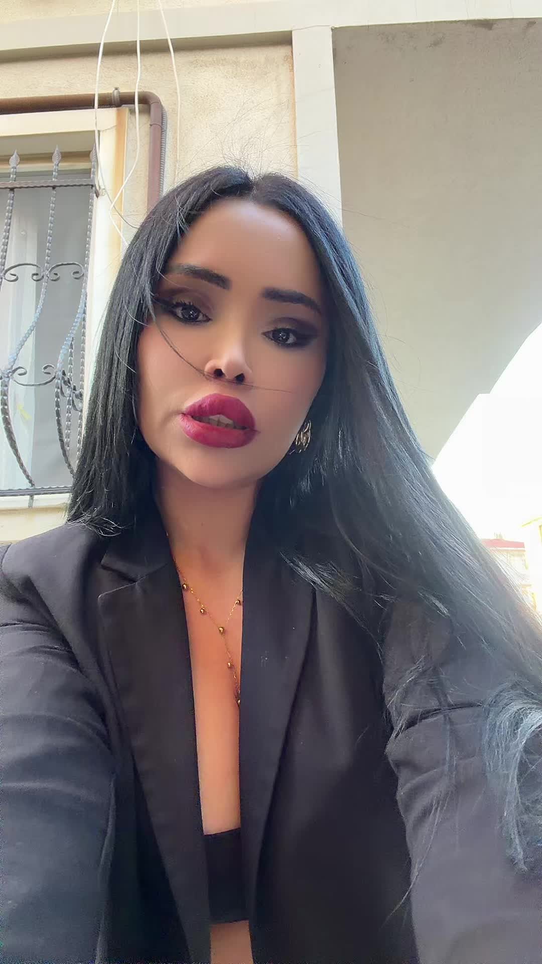 @𝒜𝓌ℯ𝓈𝓉𝒶
