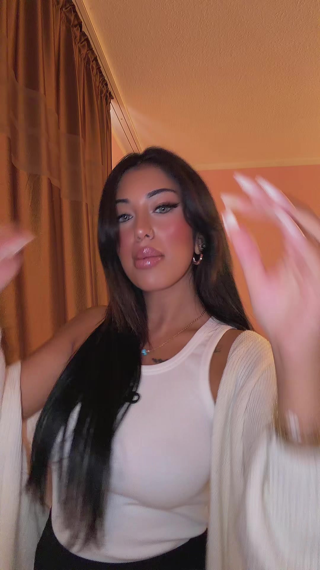 @Defne