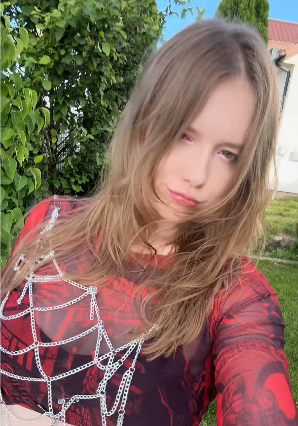 @Alisa