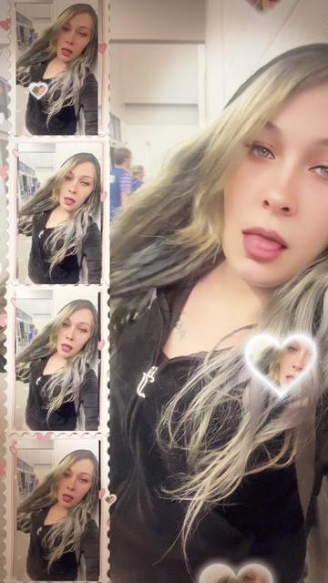 @Missyloko😘😜🤤