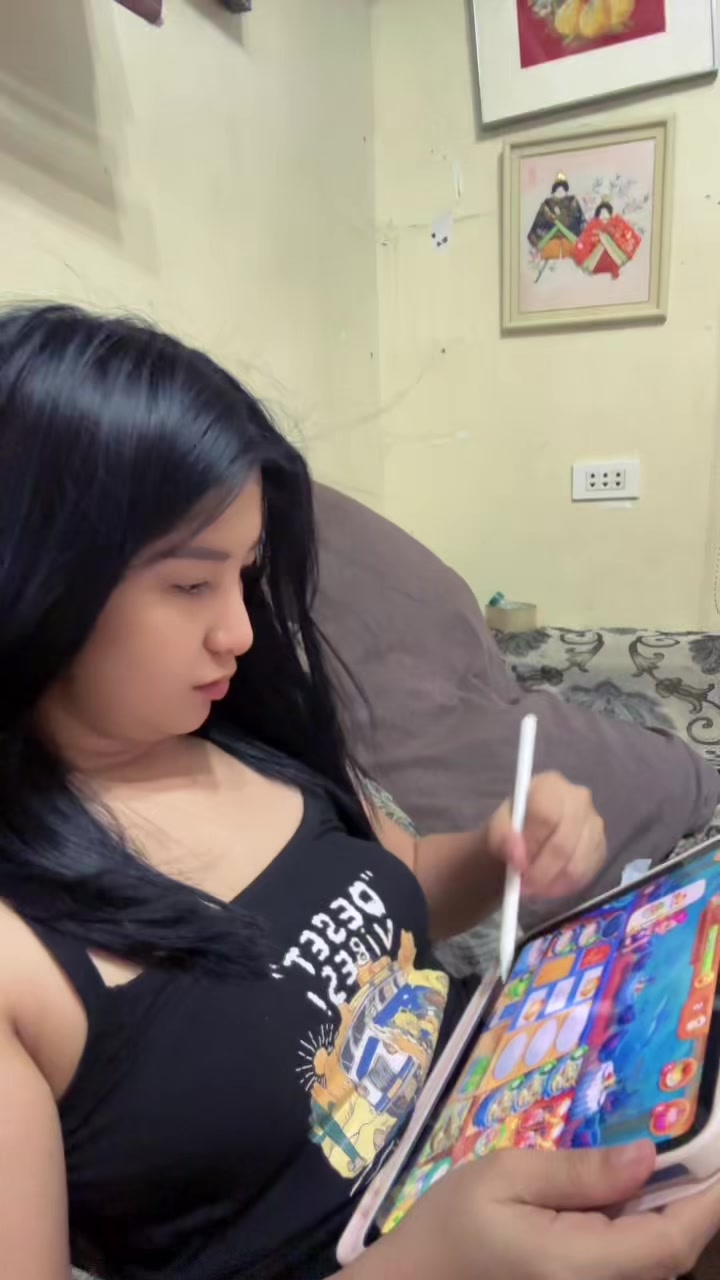 @Loraine Tamayo