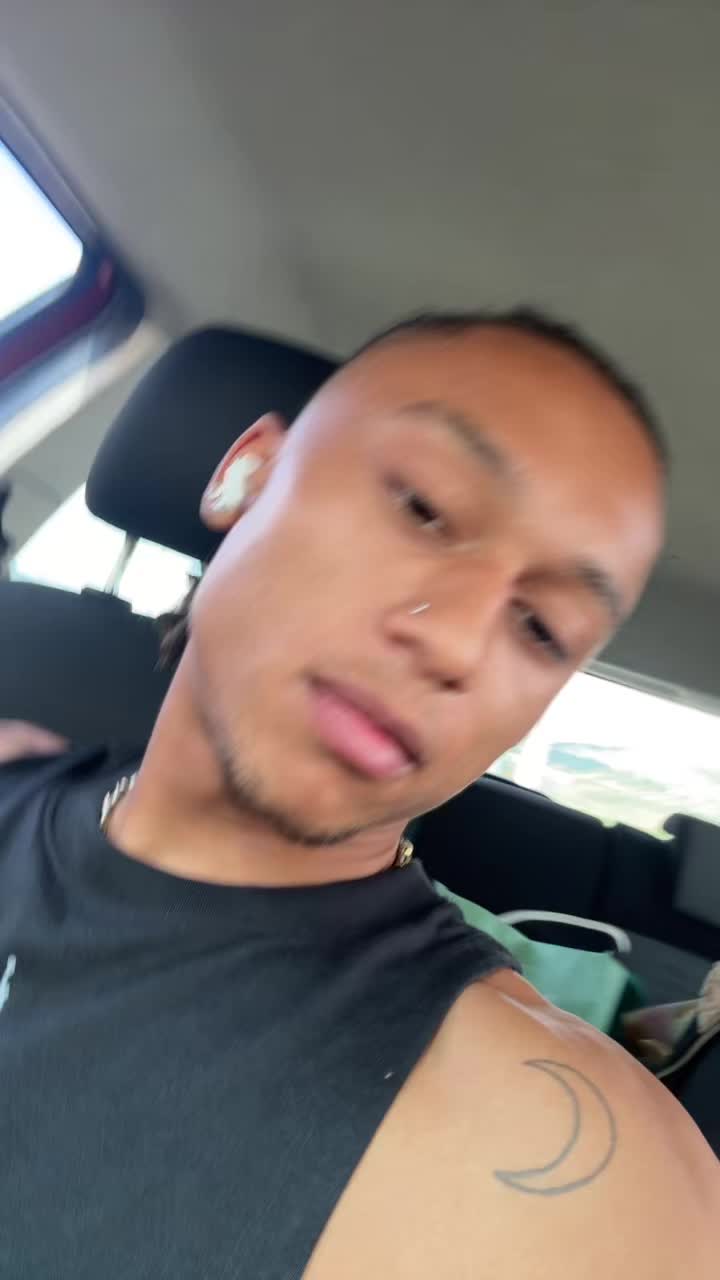 @thums_boy