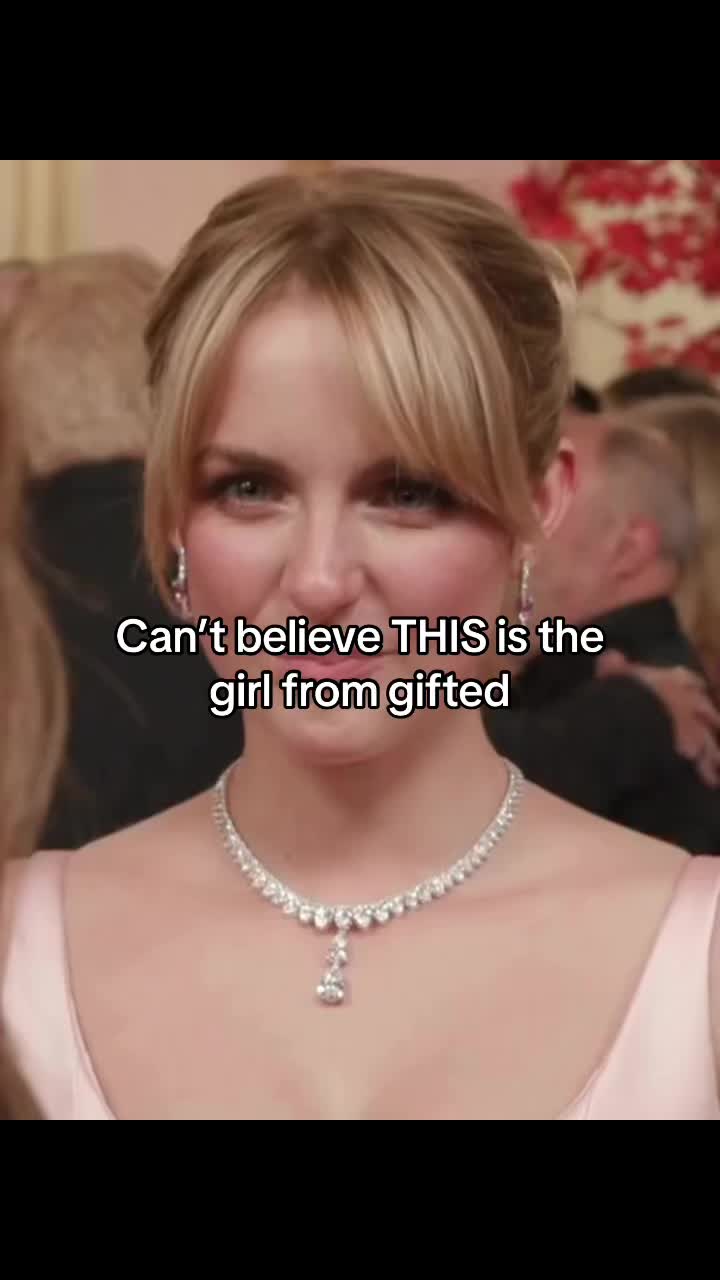 @MCKENNA GRACE FAN PAGE🫧💕🧚