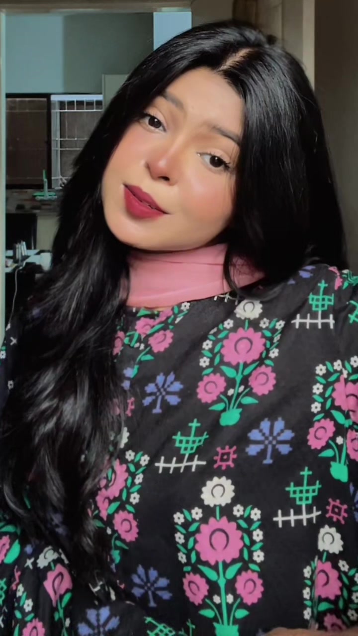 @Lawrencia