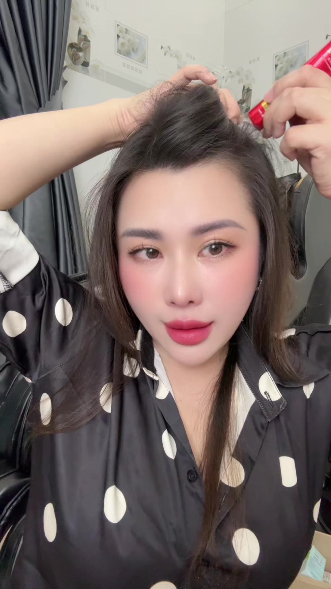 @Ho&agrave;ng Yến