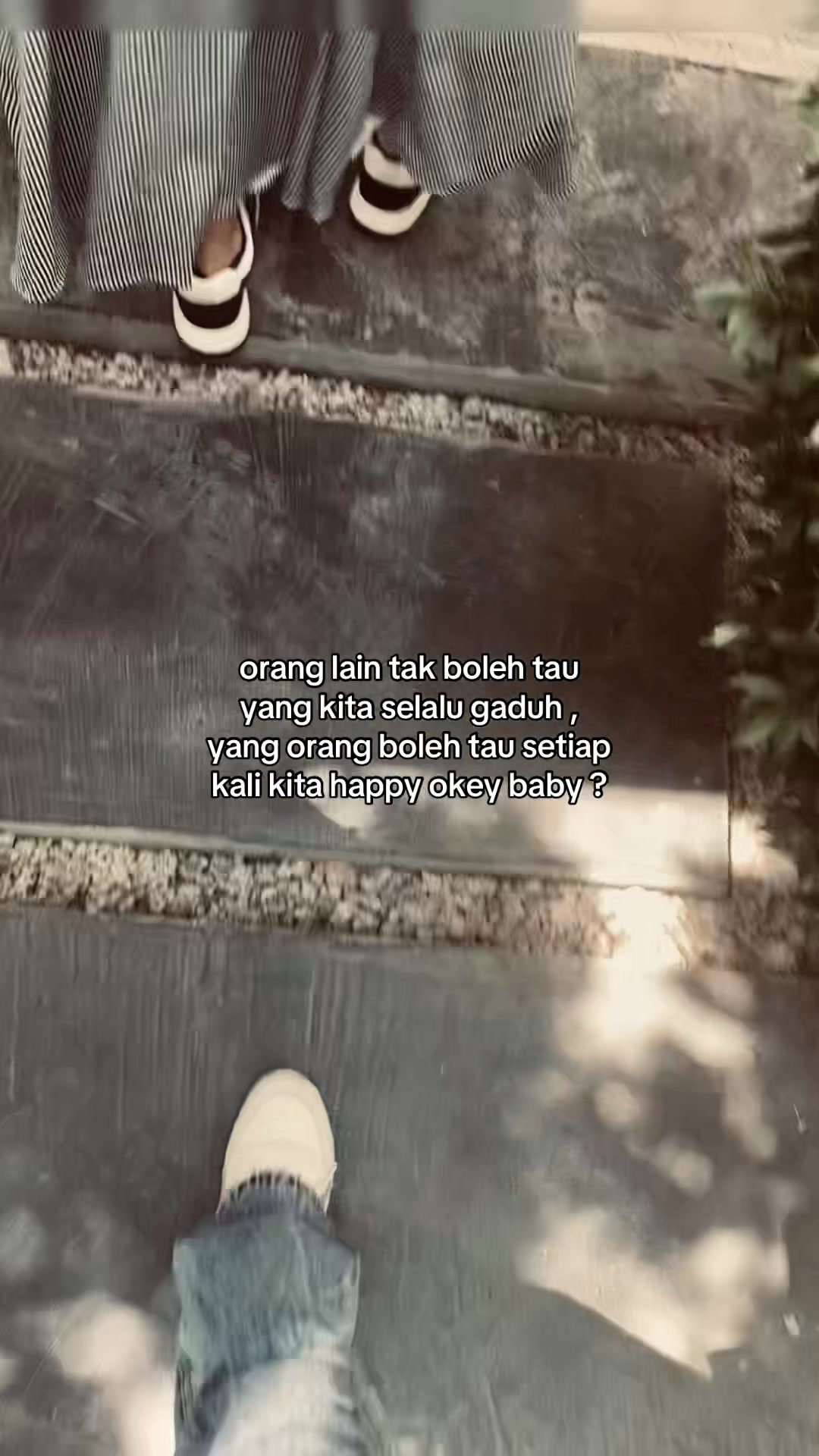 @👤