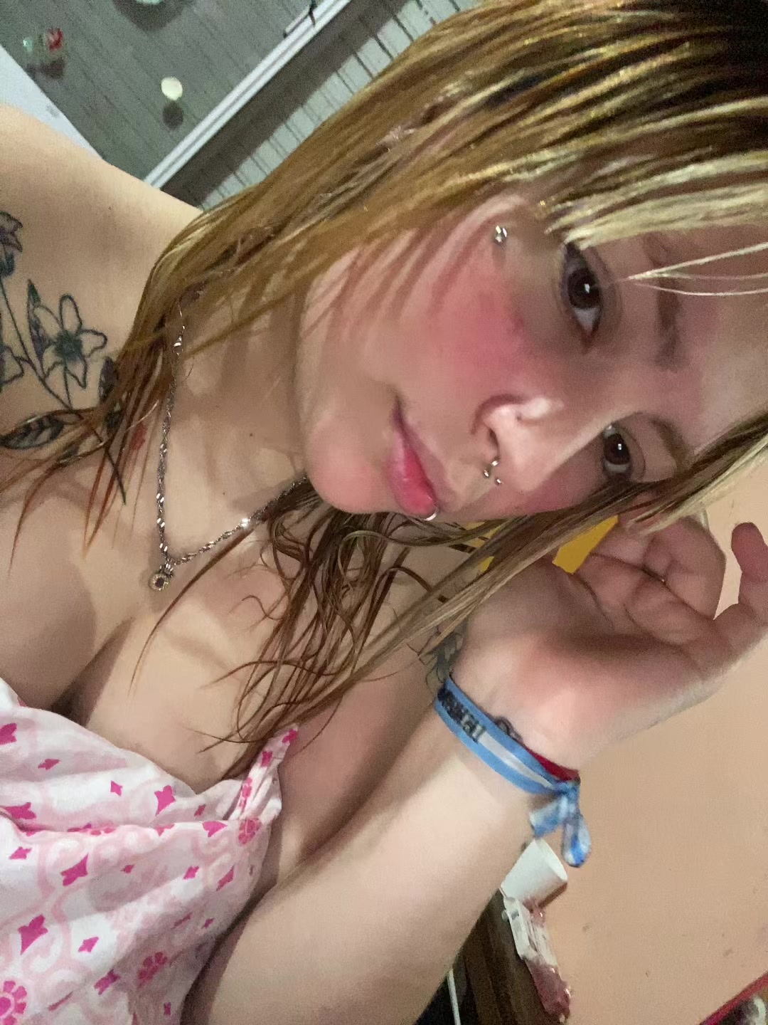 @User777