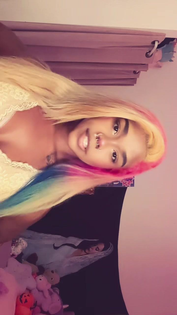 @pinkydinky72