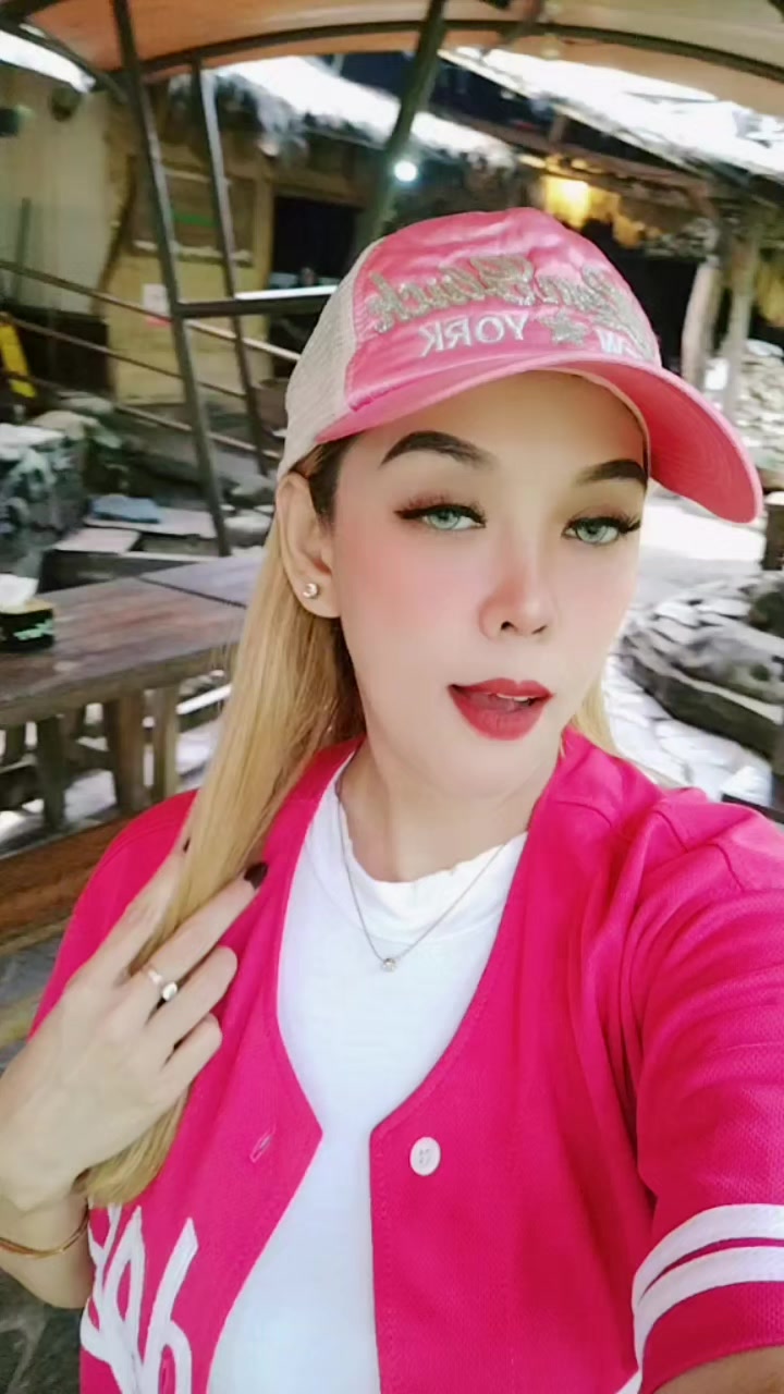 @incess Ayumi
