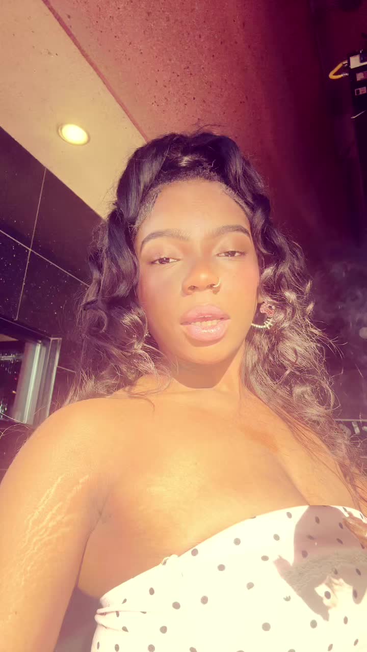 @sostunna