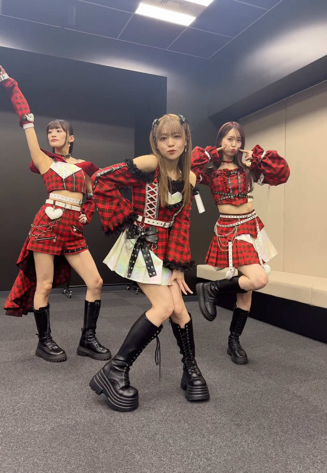 @i☆Ris【公式】