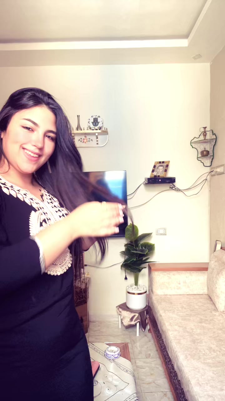 @Feriel Abrougui